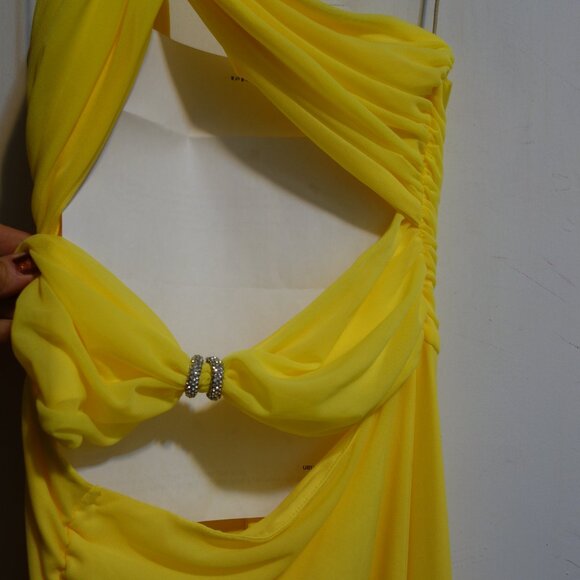Pansy One Shoulder Cutout Maxi Dress - Picture 6 of 9